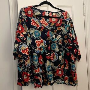 Bila navy floral babydoll style top size XL